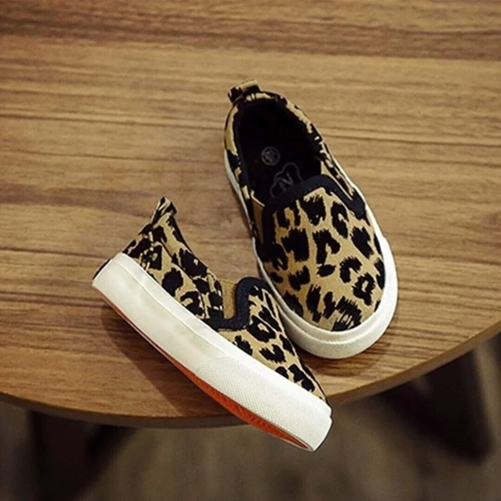 Baby Slip-On Shoes Leopard Print‎ Size 6 New With Tags
